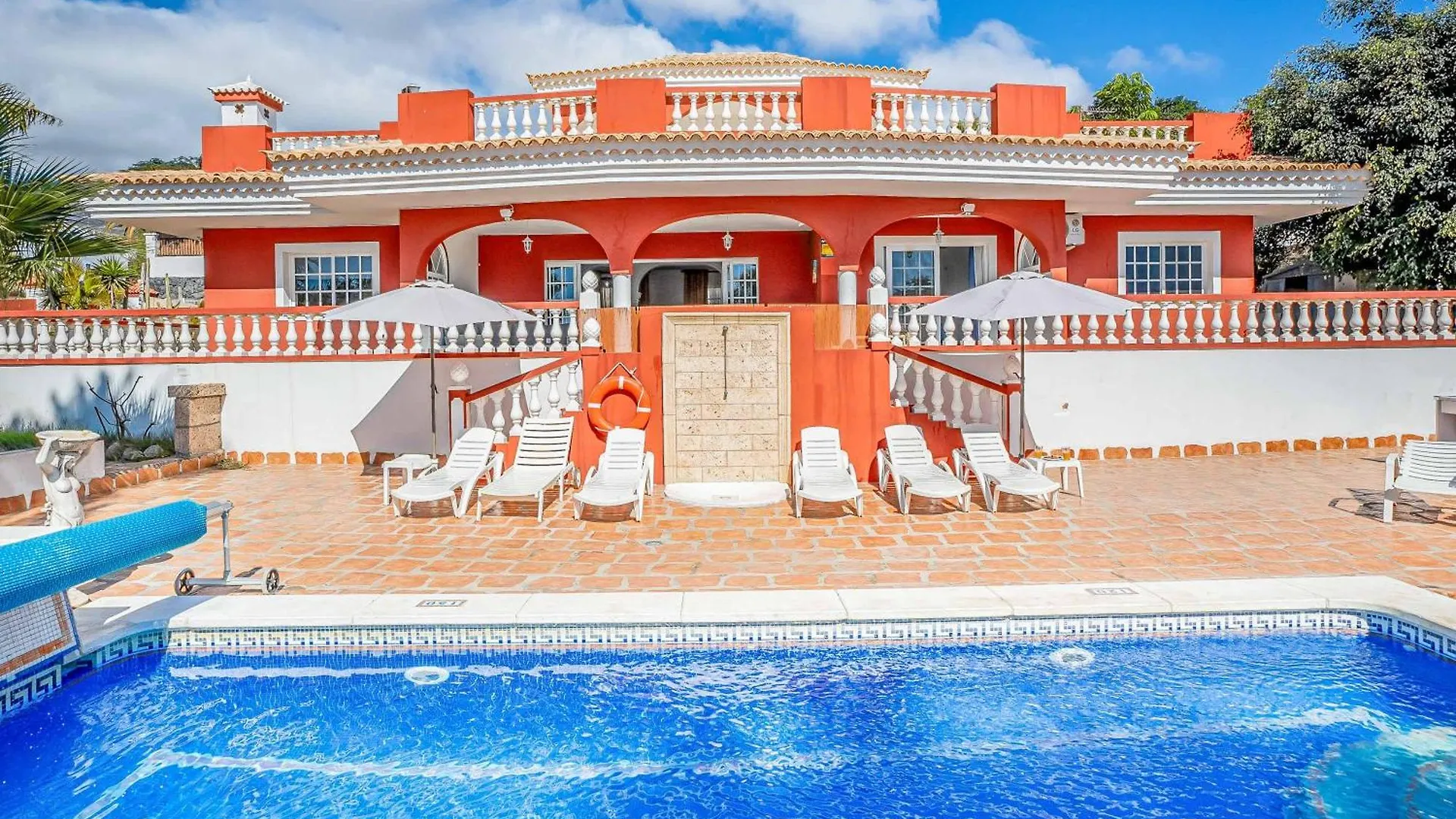 Villa Oleada 阿德耶